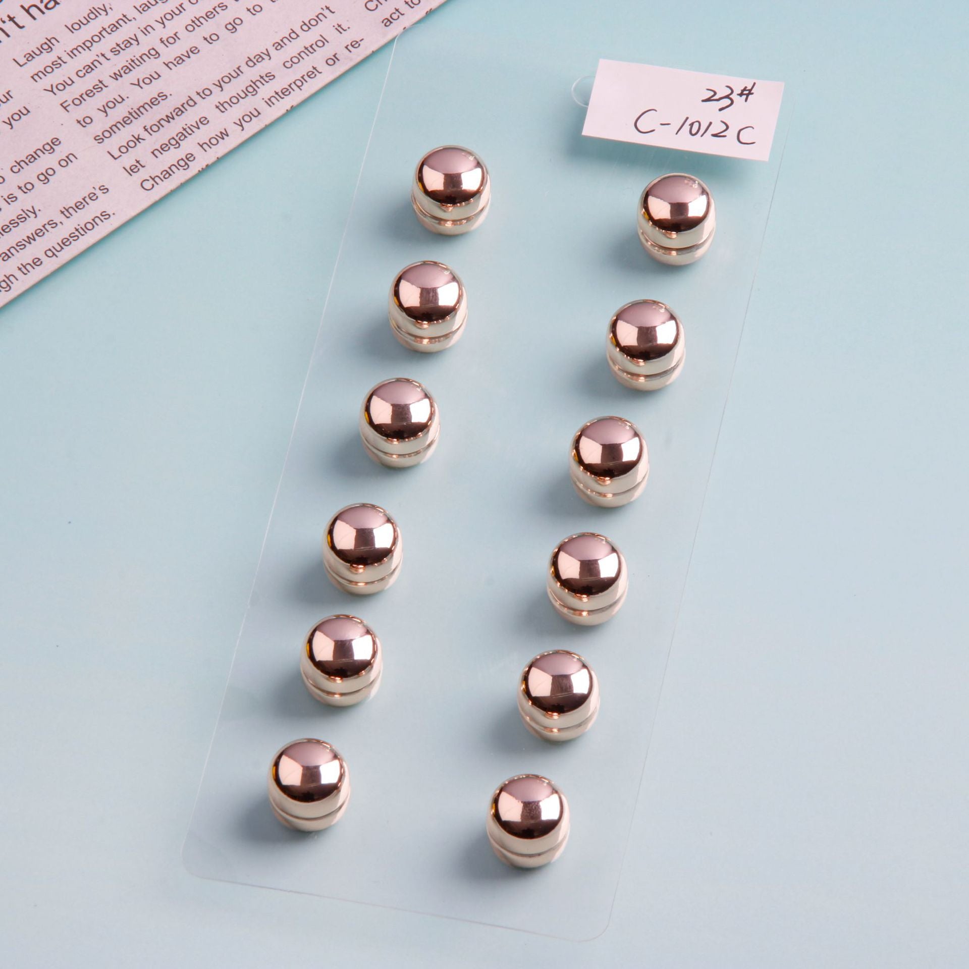 Magnetic Hijab Pin — Rose gold